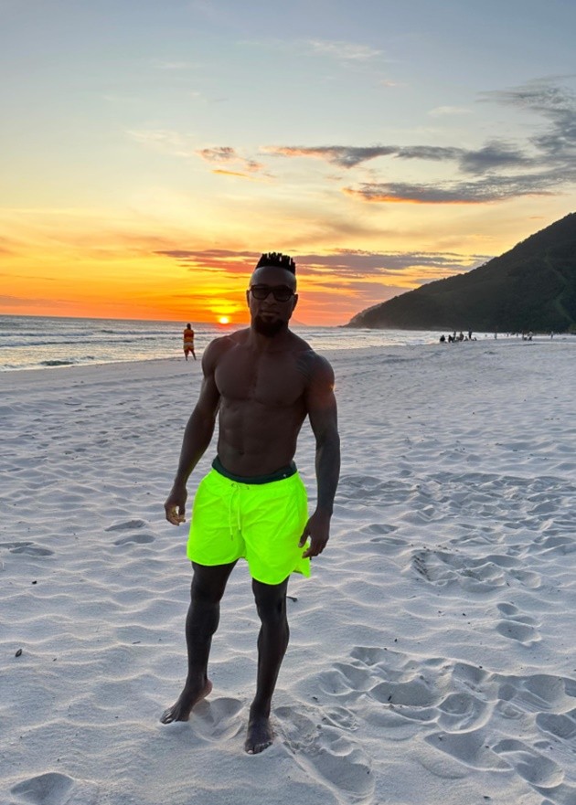 2 cú đá siêu phẩm dội xà khiến Juventus ôm hận - Bóng Đá