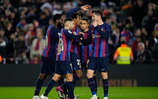 50 sắc thái bấn loạn của Casemiro trong loạt luân lưu - Bóng Đá