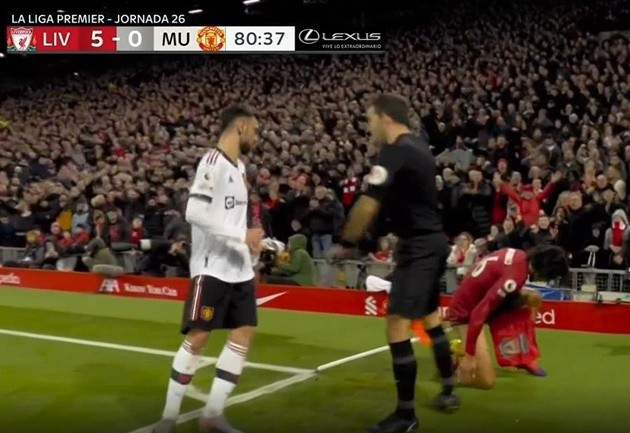 Man Utd thảm hại, Bruno ức chế trong bất lực - Bóng Đá