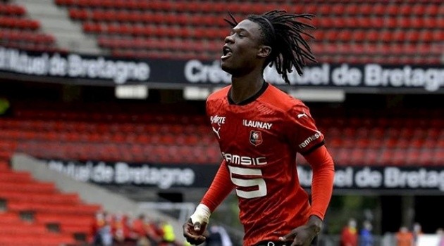 Football’s most freak injuries - Bóng Đá