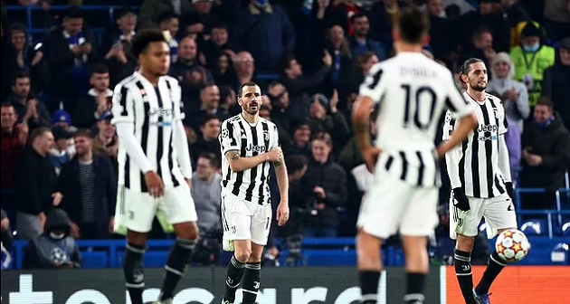 Thảm bại trước Chelsea, phải chăng đế chế Juve đã suy tàn? - Bóng Đá