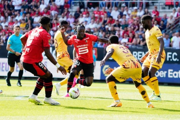 Barca đặt thêm cầu thủ mua Onana của Everton - Bóng Đá