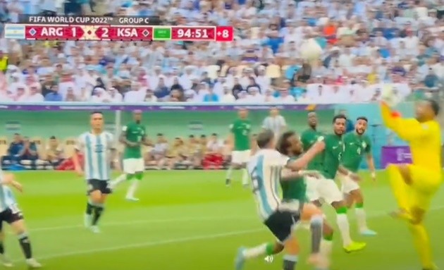 Ngôi sao bị tống cổ tạo ra hình ảnh đáng sợ tại World Cup - Bóng Đá