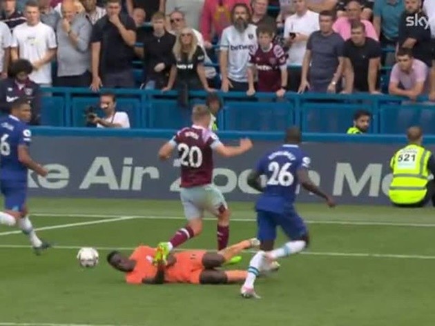 10 times VAR mistakes were admitted by PGMOL this season following '£30million blunder' - Bóng Đá