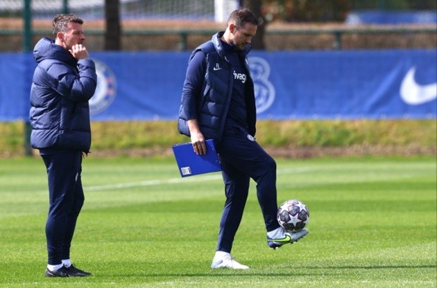 Chelsea tập - Bóng Đá