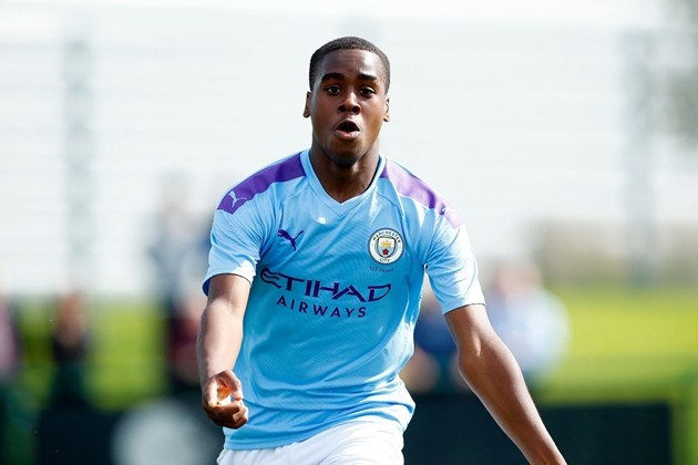 Vừa lên tuyển, thần đồng Arsenal gây ấn tượng mạnh - Bóng Đá