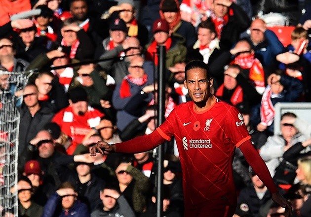 Barcelona 'to battle Real Madrid for South American youngster' - Bóng Đá