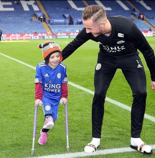 Các sao Premier League trổ tài trên sân golf - Bóng Đá