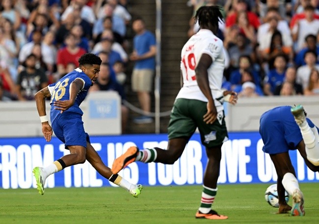 Thi đấu tưng bừng, Chelsea tìm thấy ngôi sao mang dáng dấp Drogba - Bóng Đá