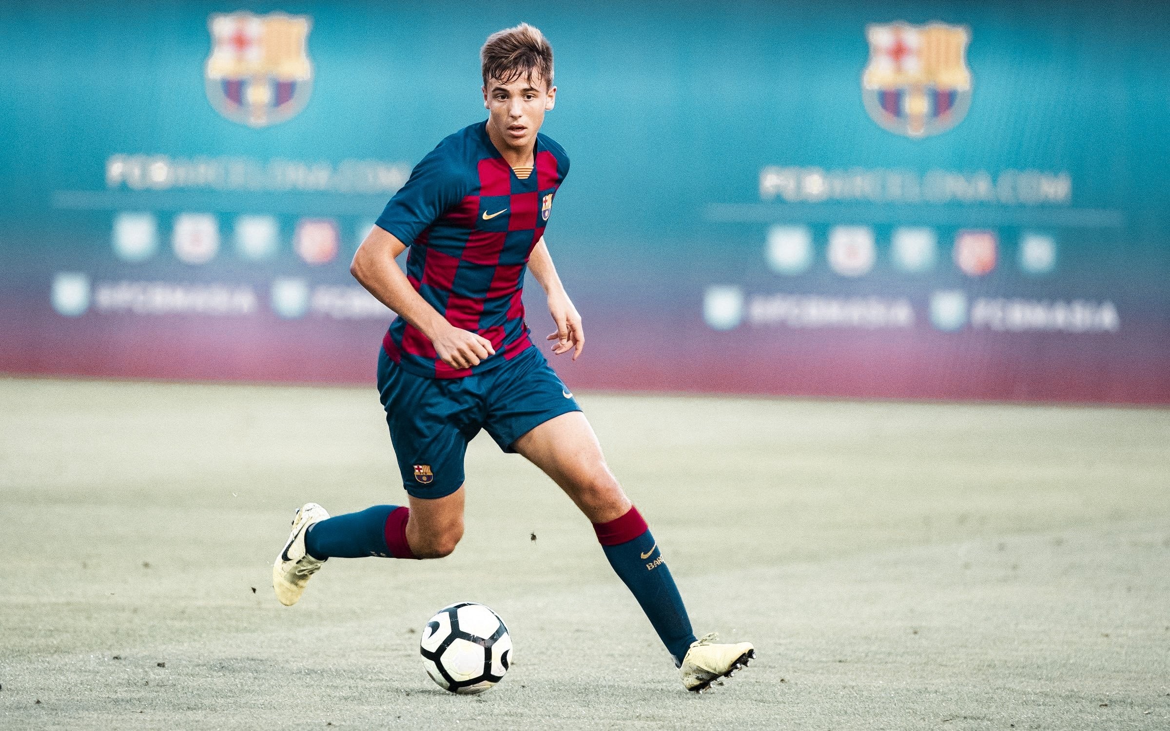 Chốt hạ bom tấn 65 triệu, Xavi sở hữu đội hình U23 đầy tiềm năng - Bóng Đá