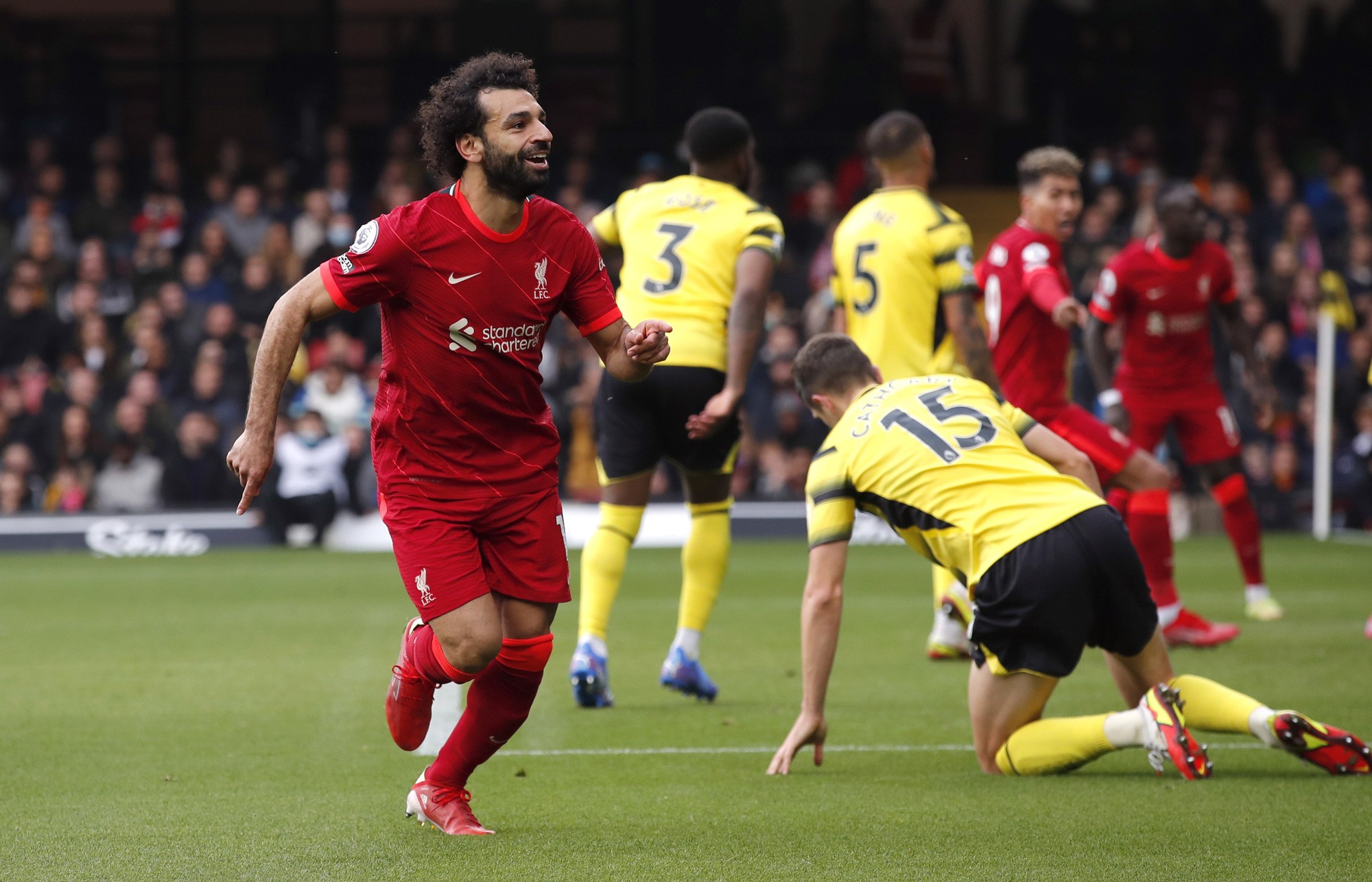 Ronaldo vs Salah, ai xuất sắc hơn ở đại chiến M.U - Liverpool? - Bóng Đá