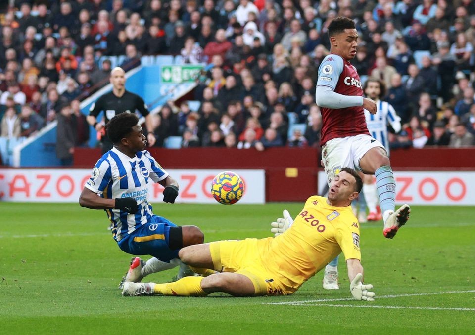 Steven Gerrard ăn mừng cảm xúc ngày ra mắt Premier League - Bóng Đá