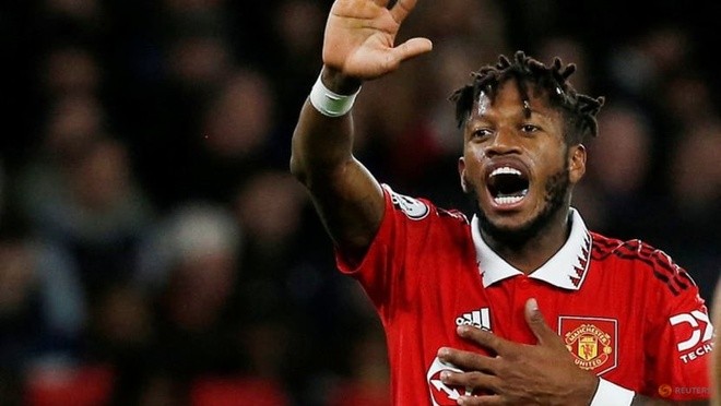 Fred chia tay Man Utd với món quà hoàn hảo - Bóng Đá