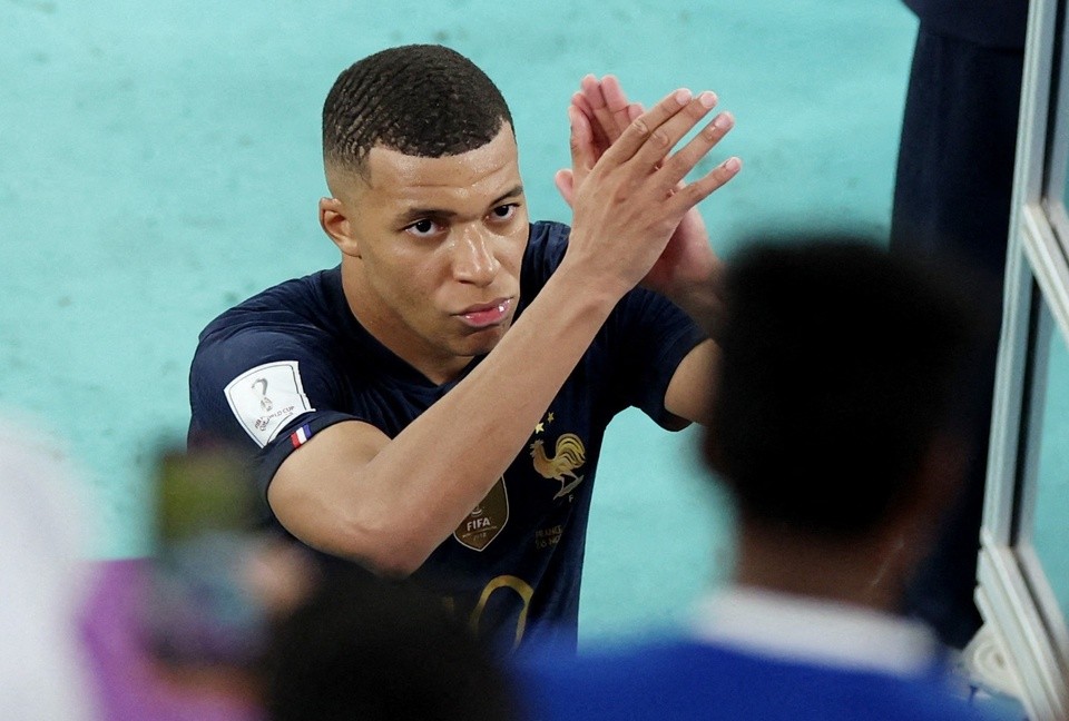 Mbappe phớt lờ FIFA - Bóng Đá