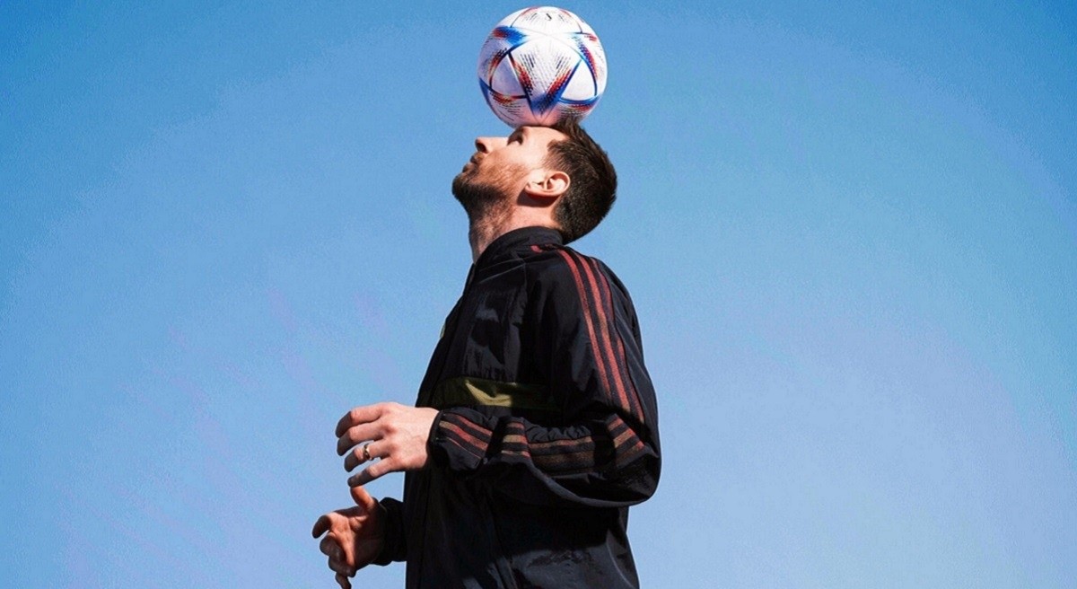 Có gì bên trong trái bóng vừa khiến Ronaldo mất bàn thắng - Bóng Đá
