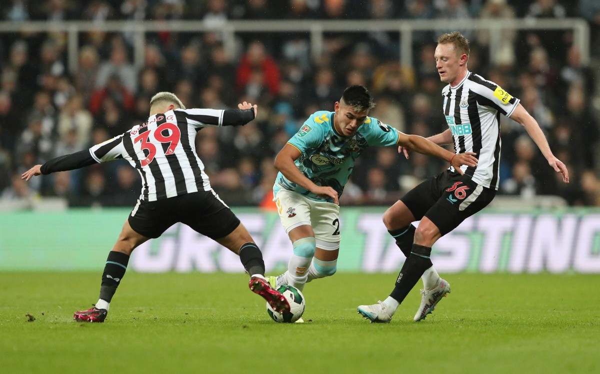 Đội hình cầu thủ Argentina thi đấu tại Ngoại hạng Anh - Bóng Đá