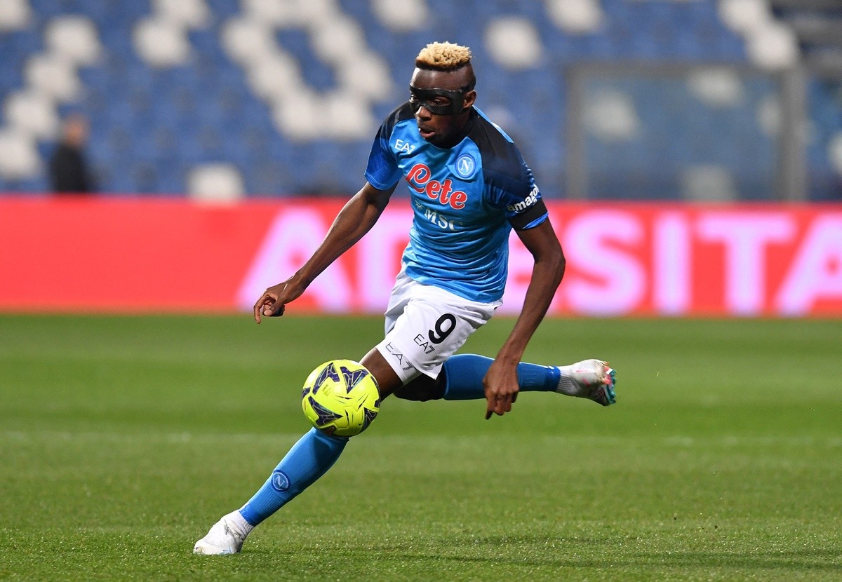 Osimhen thăng hoa, Napoli tạo khoảng cách 18 điểm với đội đứng thứ 2 - Bóng Đá