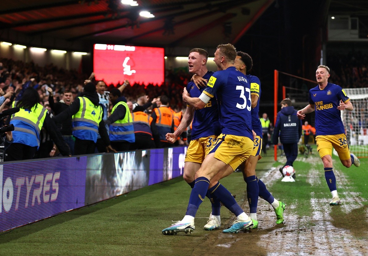 Tiền đạo 70 triệu euro ghi bàn liên tiếp tại Premier League - Bóng Đá