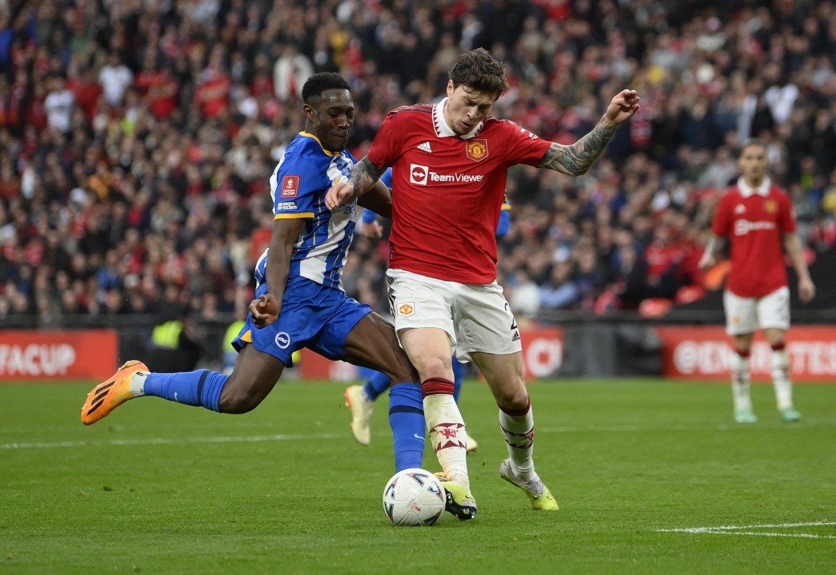 Wan-Bissaka hay đấy, nhưng M.U có cầu thủ còn đỉnh hơn trước Brighton - Bóng Đá