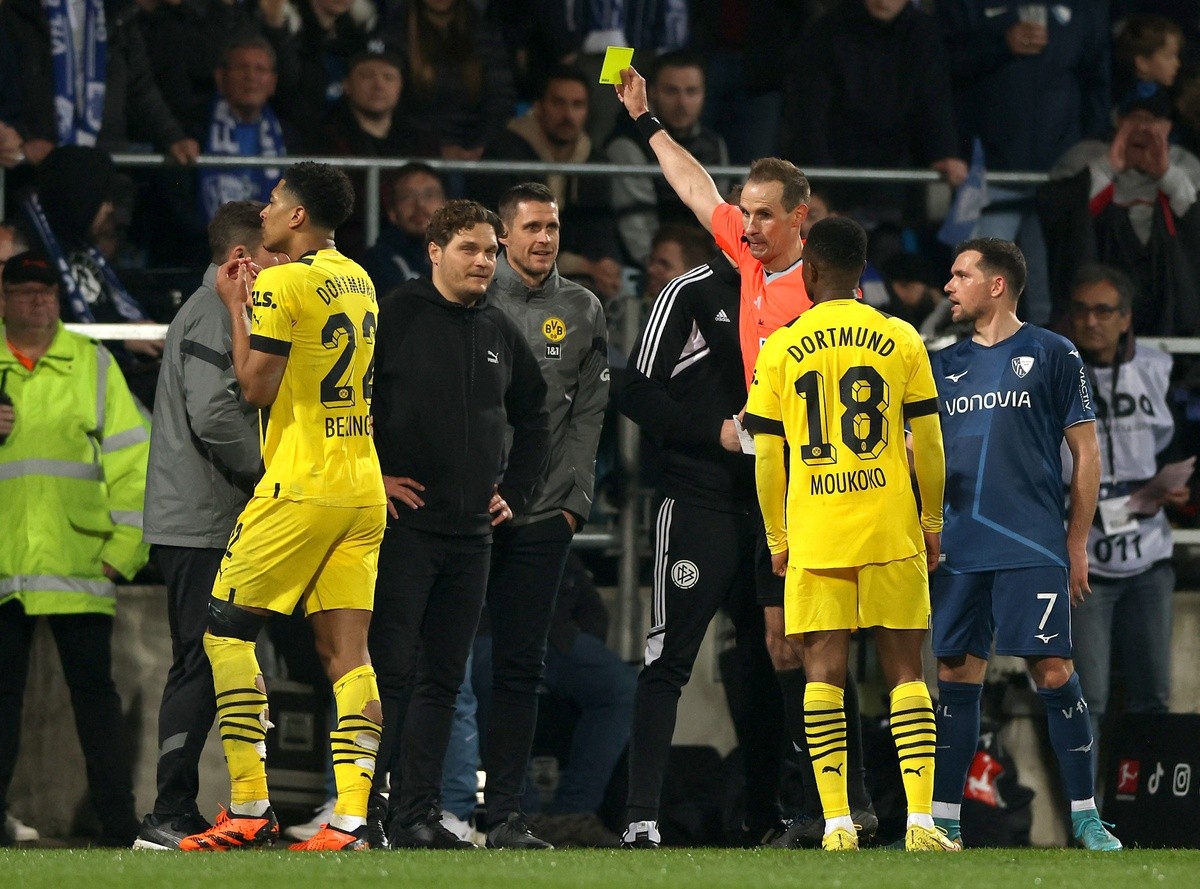 Cuộc đua vô địch Bundesliga đảo chiều - Bóng Đá