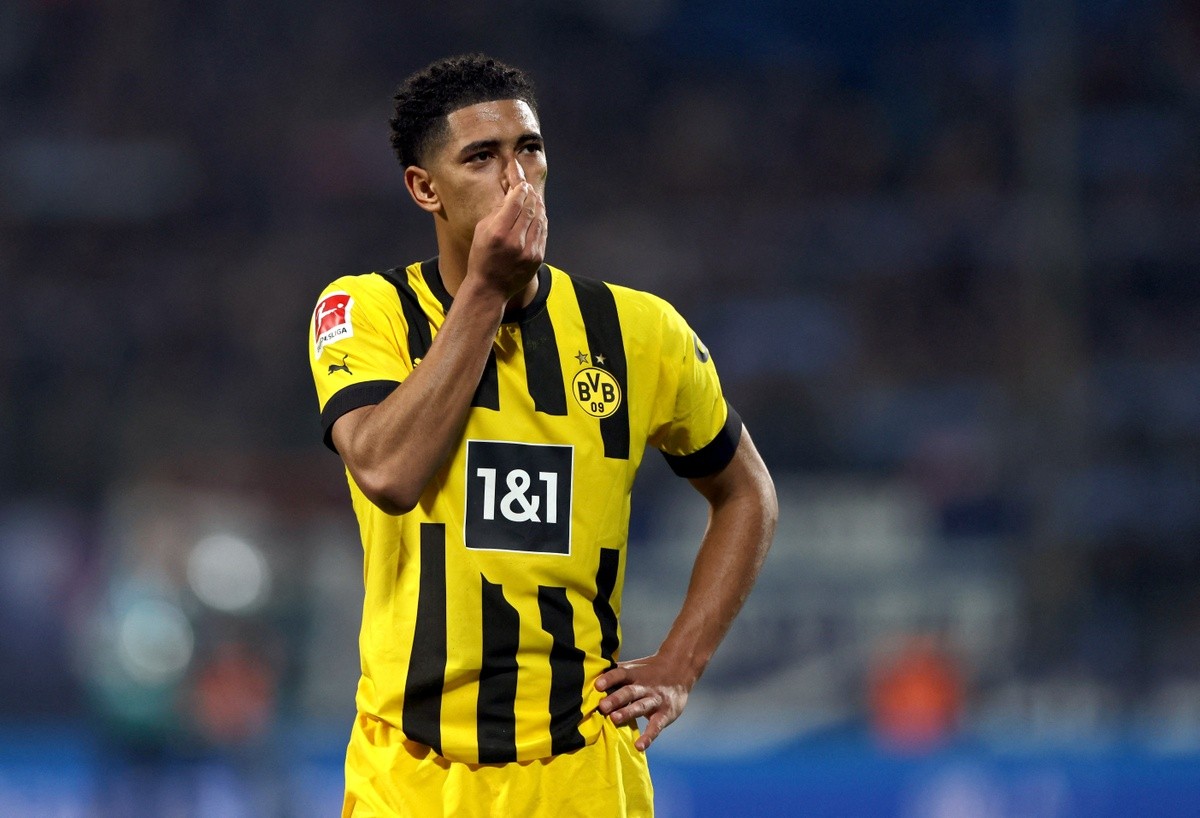 Cuộc đua vô địch Bundesliga đảo chiều - Bóng Đá
