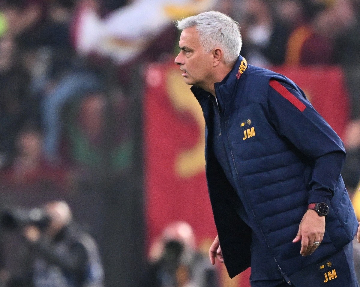 Roma lỡ cơ hội vào top 4 vì bàn thua ở phút 90+7 - Bóng Đá