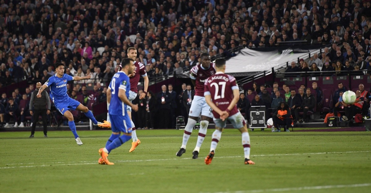 West Ham chạm tay vào vé chung kết cúp châu Âu sau 47 năm - Bóng Đá