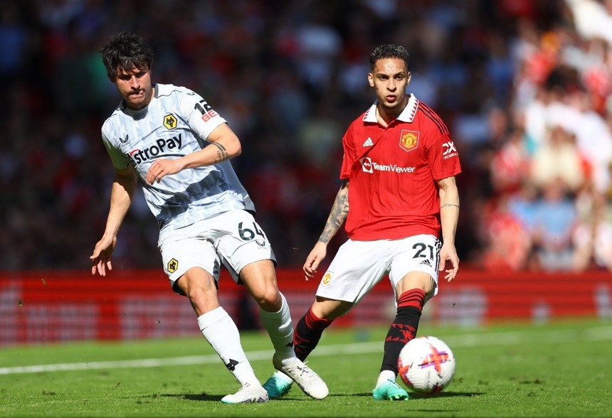 Đồng đội ngán ngẩm với Antony - Bóng Đá