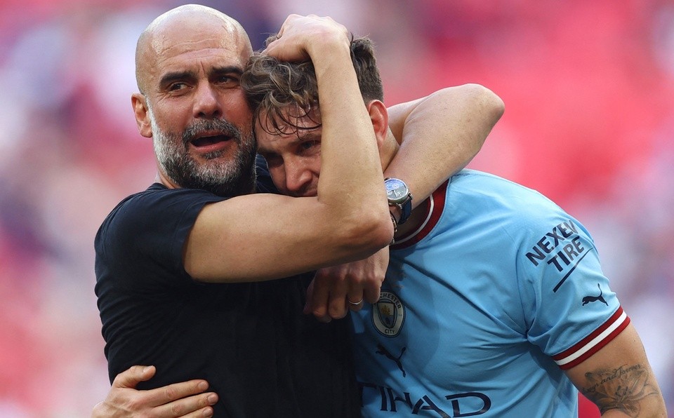 Pep Guardiola đi vào lịch sử - Bóng Đá