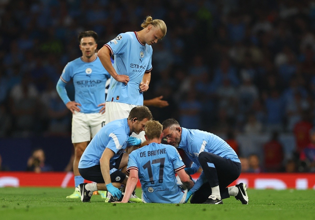 Cảm xúc De Bruyne ở lần thứ hai bỏ dở chung kết Champions League - Bóng Đá