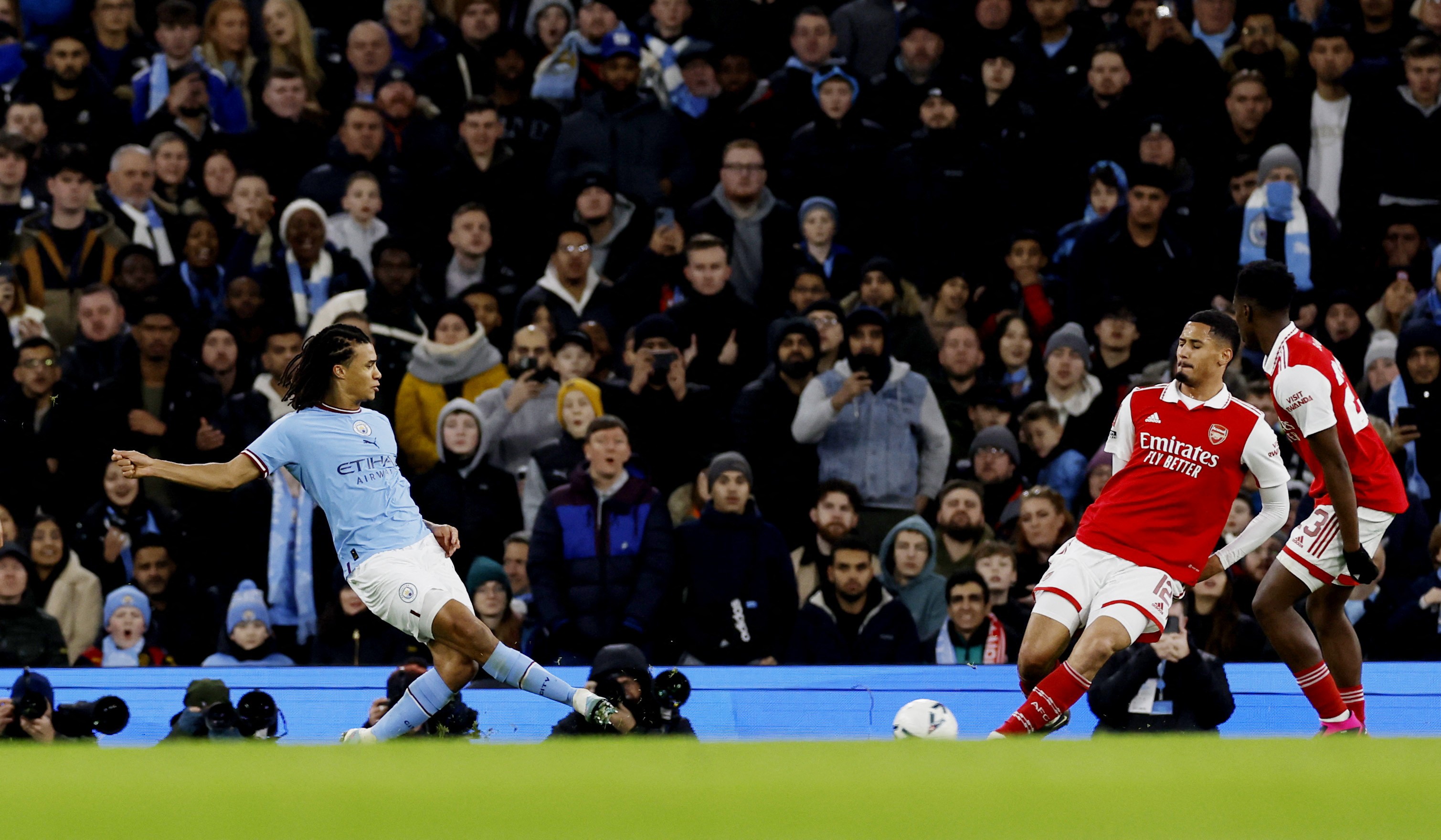 Man City vs Arsenal (3h) Ảnh review trận xb trong khung 4h50 - 5h20 - Bóng Đá