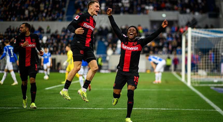 Bayern, Leverkusen - Bóng Đá