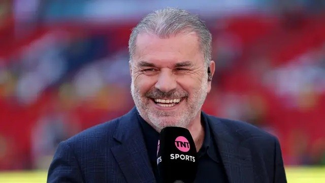 Postecoglou từng giành danh hiệu với Spurs.