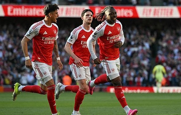 Arsenal nhọc nhằn đánh bại Newcastle United trên sân nhà.