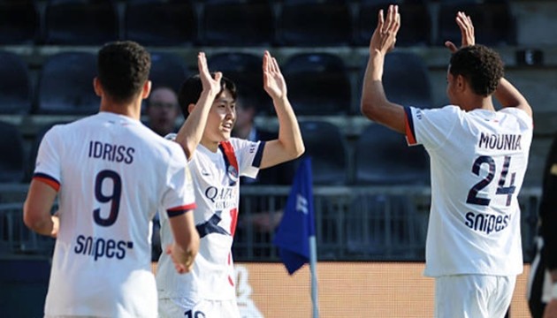 Lee Kang-in mở tỷ số cho đội khách.