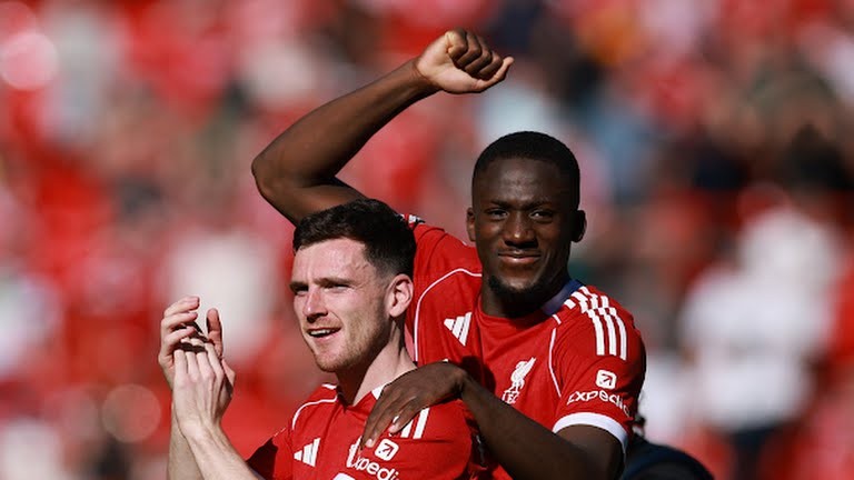 Liverpool vừa trở lại top 4.