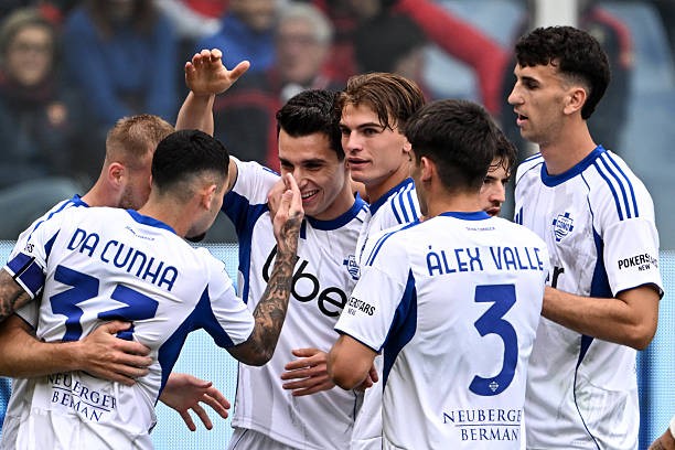 Como giành trọn 3 điểm trước Genoa.