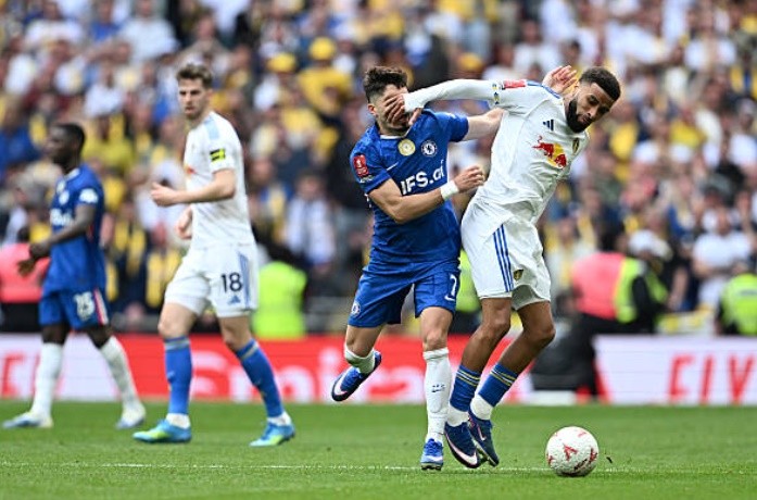 Trận đấu diễn ra căng thẳng.