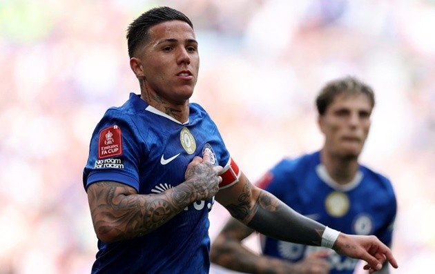 Enzo Fernandez đưa Chelsea vào chung kết FA Cup
