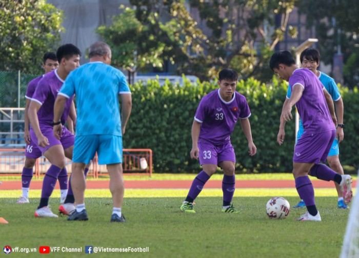 ĐT Việt Nam rèn quân chuẩn bị nghênh chiến Indonesia - Bóng Đá