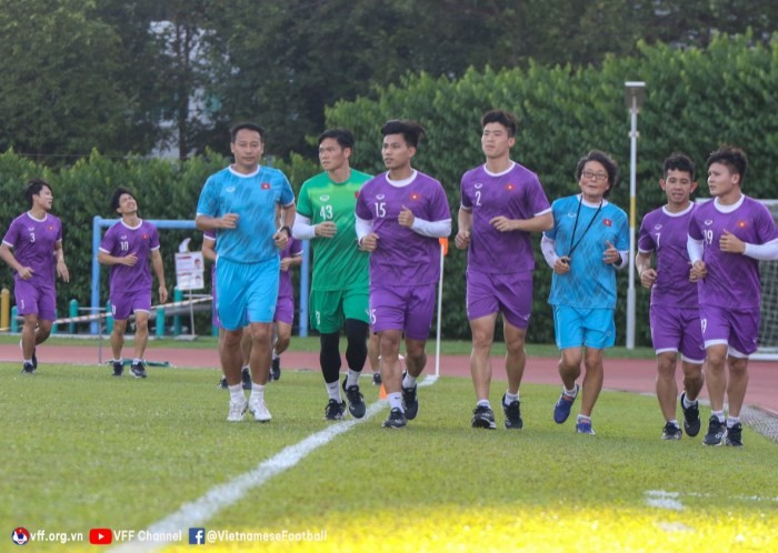 ĐT Việt Nam rèn quân chuẩn bị nghênh chiến Indonesia - Bóng Đá