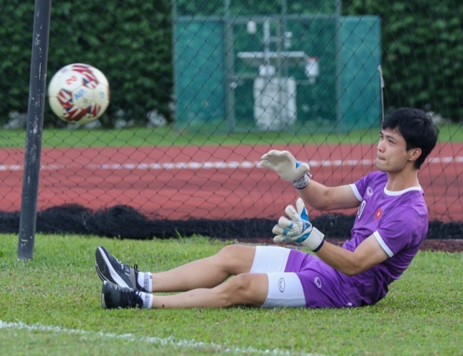 Công Phượng làm thủ môn, ĐT Việt Nam rèn quân chờ đối đầu Campuchia - Bóng Đá