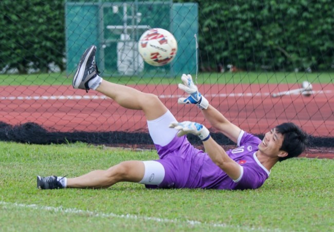 Công Phượng làm thủ môn, ĐT Việt Nam rèn quân chờ đối đầu Campuchia - Bóng Đá