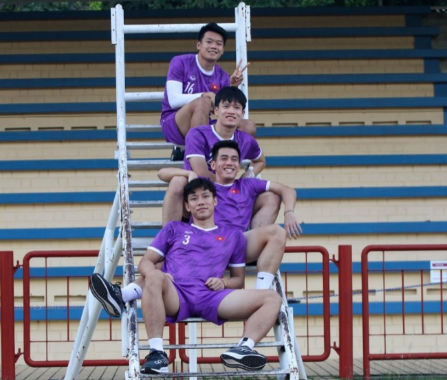 Công Phượng làm thủ môn, ĐT Việt Nam rèn quân chờ đối đầu Campuchia - Bóng Đá