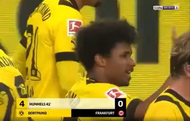 Vui quá trớn, Bellingham tặng đồng đội liên hoàn tát - Bóng Đá