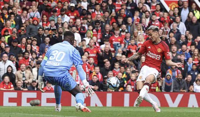 Ten Hag đã tạo nên một pháo đài tại Old Trafford - Bóng Đá