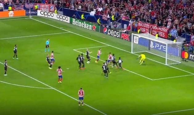 Nghẹt thở quả penalty 90+9', Atletico nối gót Barca chia tay C1 - Bóng Đá