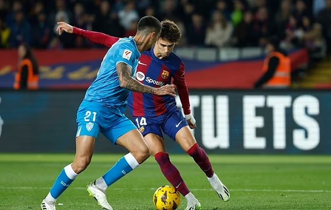 Felix gặp khó tại Barca - Bóng Đá