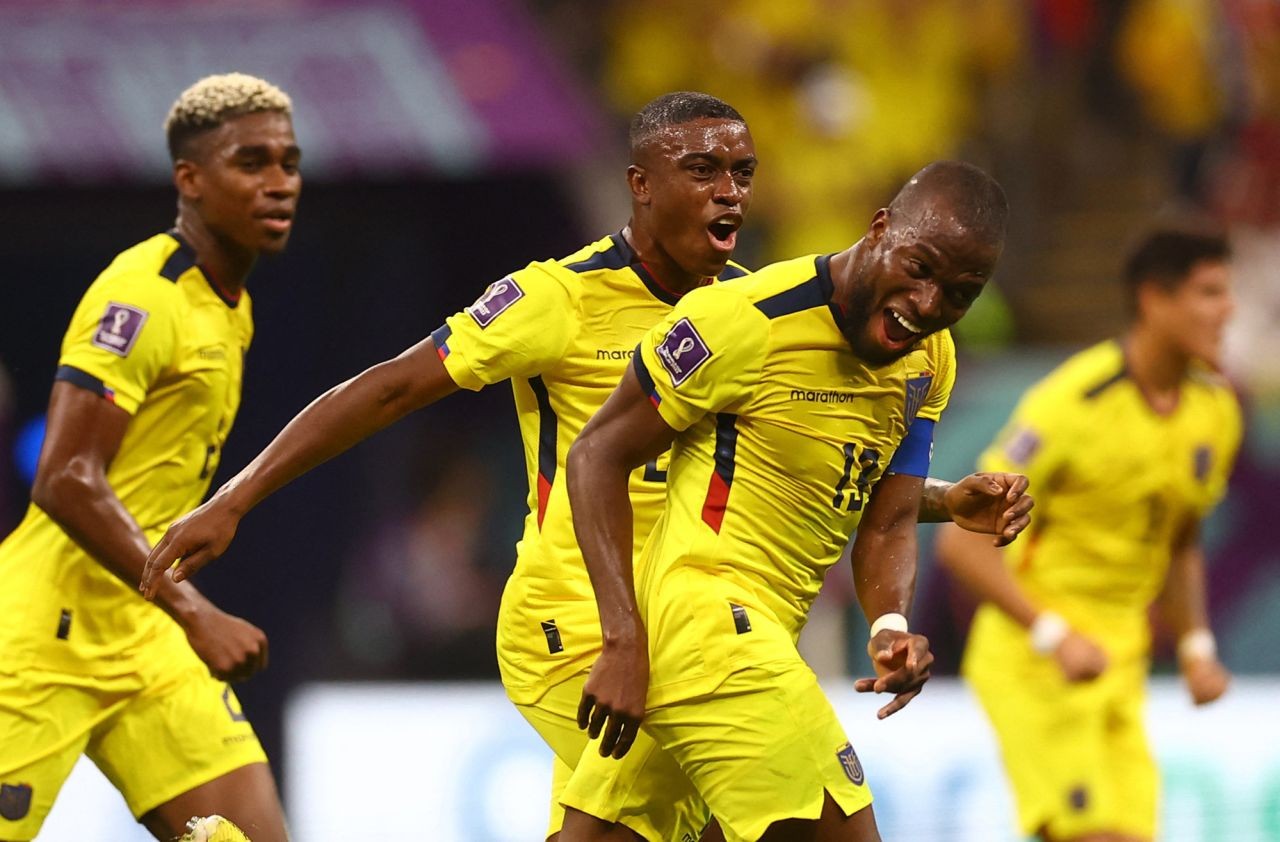 Xấu hổ Qatar! Điều chưa từng thấy ở một kỳ World Cup - Bóng Đá