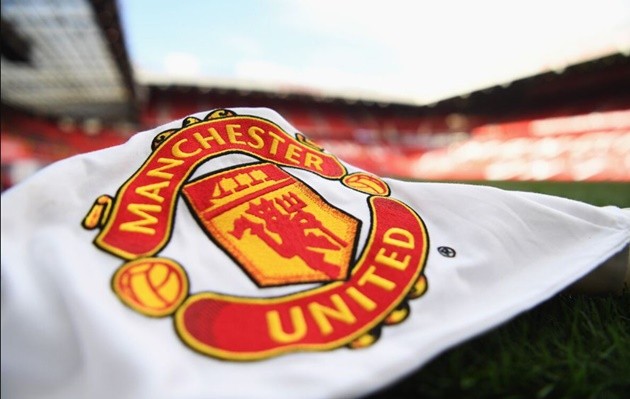  The Glazers have agreed to sell 25% of their stake in Manchester United to Sir Jim Ratcliffe at about the $33/share price offered. - Bóng Đá